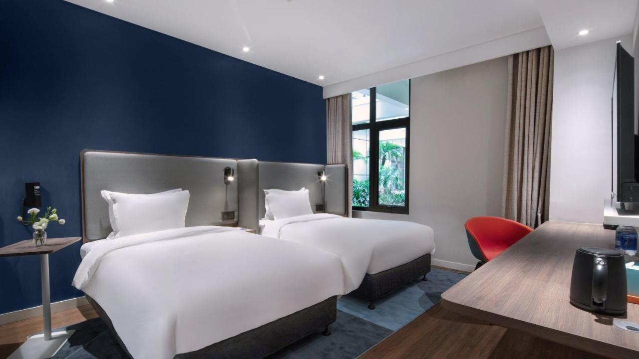 Holiday Inn Express Shanghai Hongqiao North By Ihg Fengbang Exteriör bild