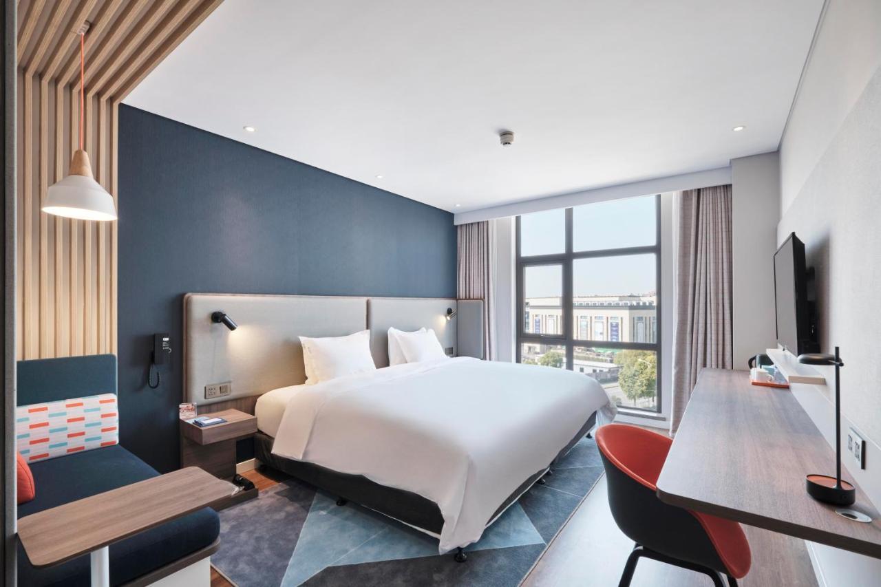 Holiday Inn Express Shanghai Hongqiao North By Ihg Fengbang Exteriör bild