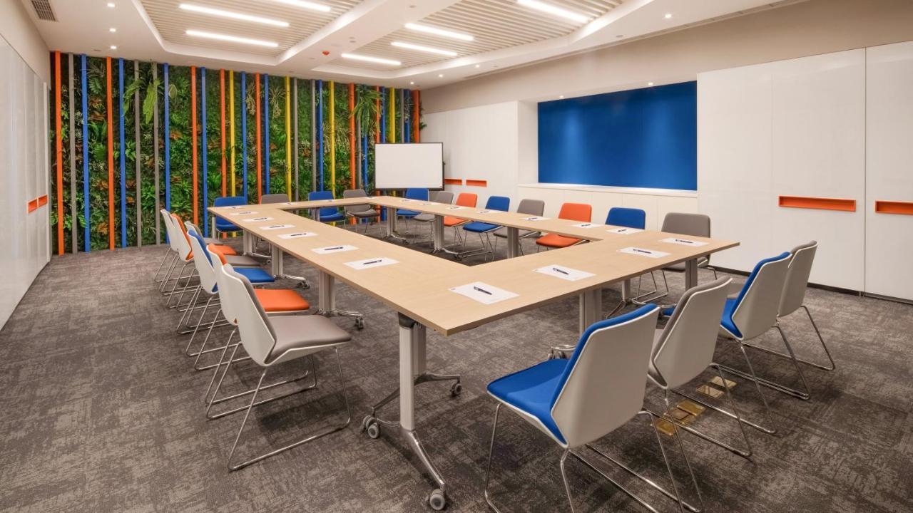 Holiday Inn Express Shanghai Hongqiao North By Ihg Fengbang Exteriör bild