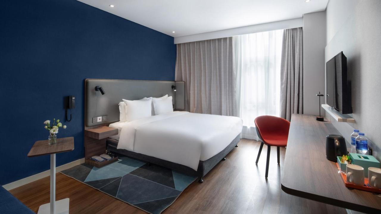 Holiday Inn Express Shanghai Hongqiao North By Ihg Fengbang Exteriör bild